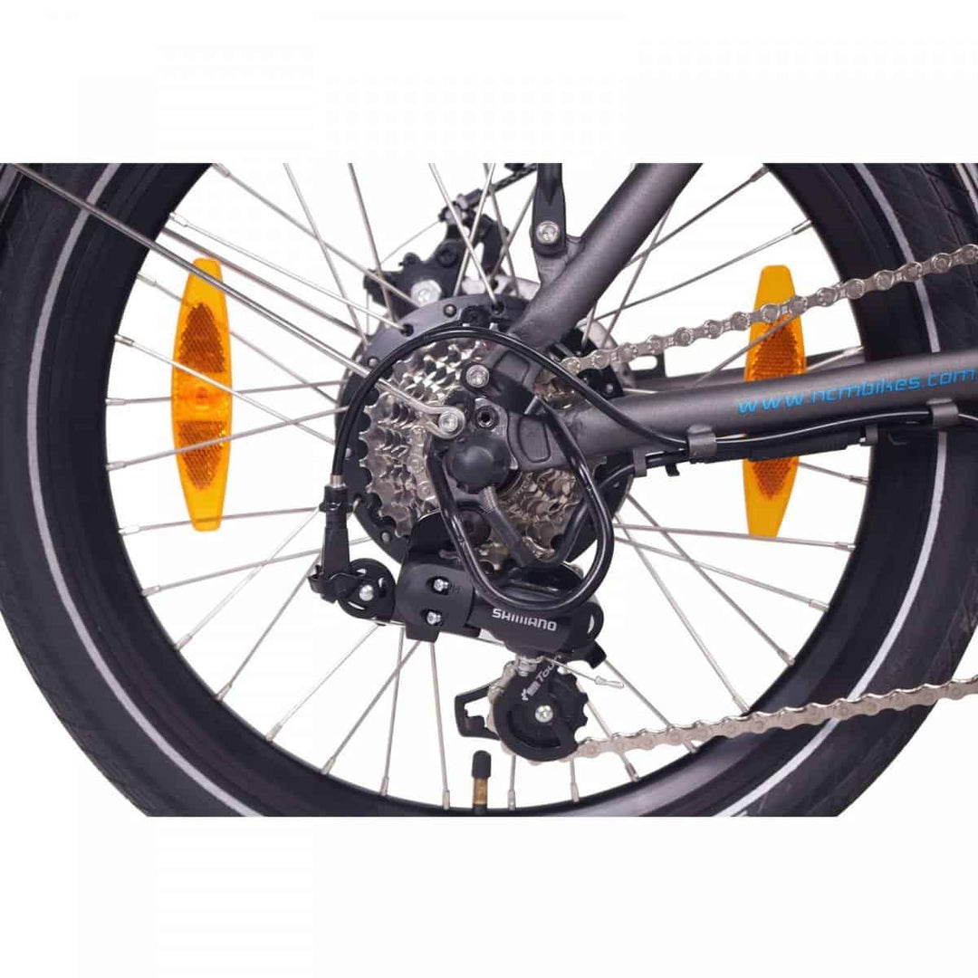 NCM London Folding E-Bike, 250W, 36V 15Ah 540Wh Battery