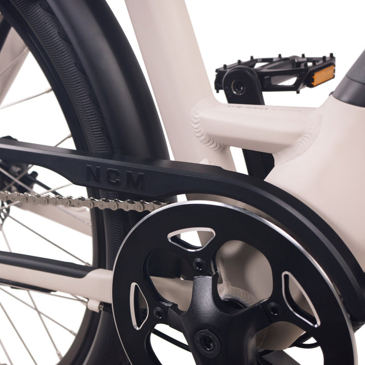 NCM Milano T3S Step Trekking E-Bike, City Electric Bike, 250W, 48V 12Ah 576Wh Battery - 26"