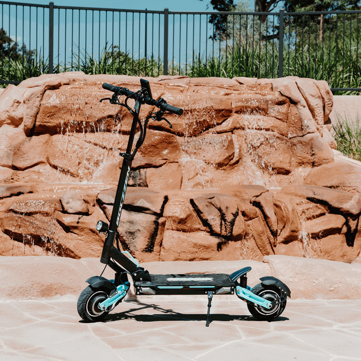 Bolzzen SuperStreet 4816 Dual Motor Performance Electric Scooter