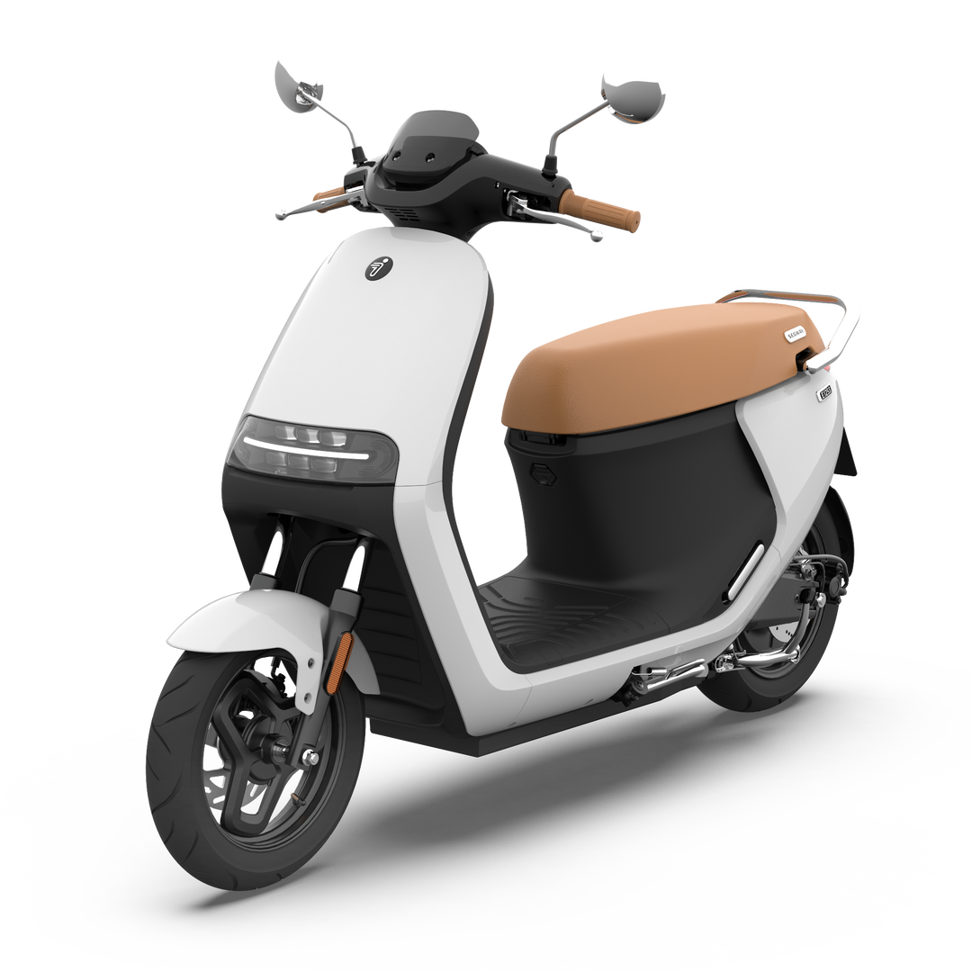 Segway E125S eMotorbike - E-Move Bikes