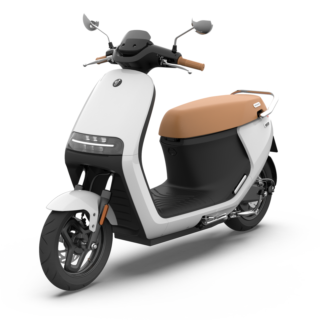 Segway E125S eMotorbike - E-Move Bikes